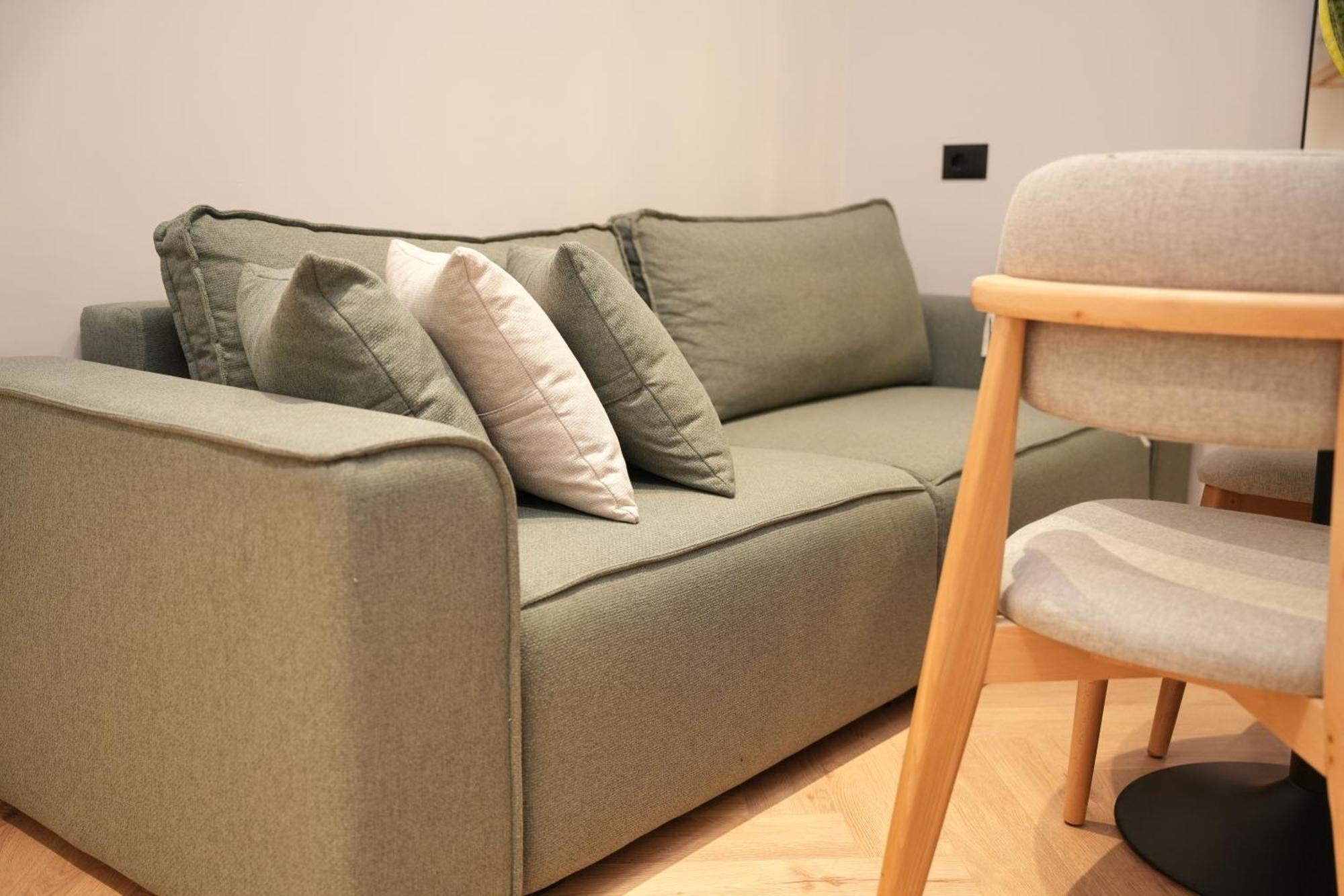 Nea Deluxe Apart-Hotel Tiranë Ngoại thất bức ảnh