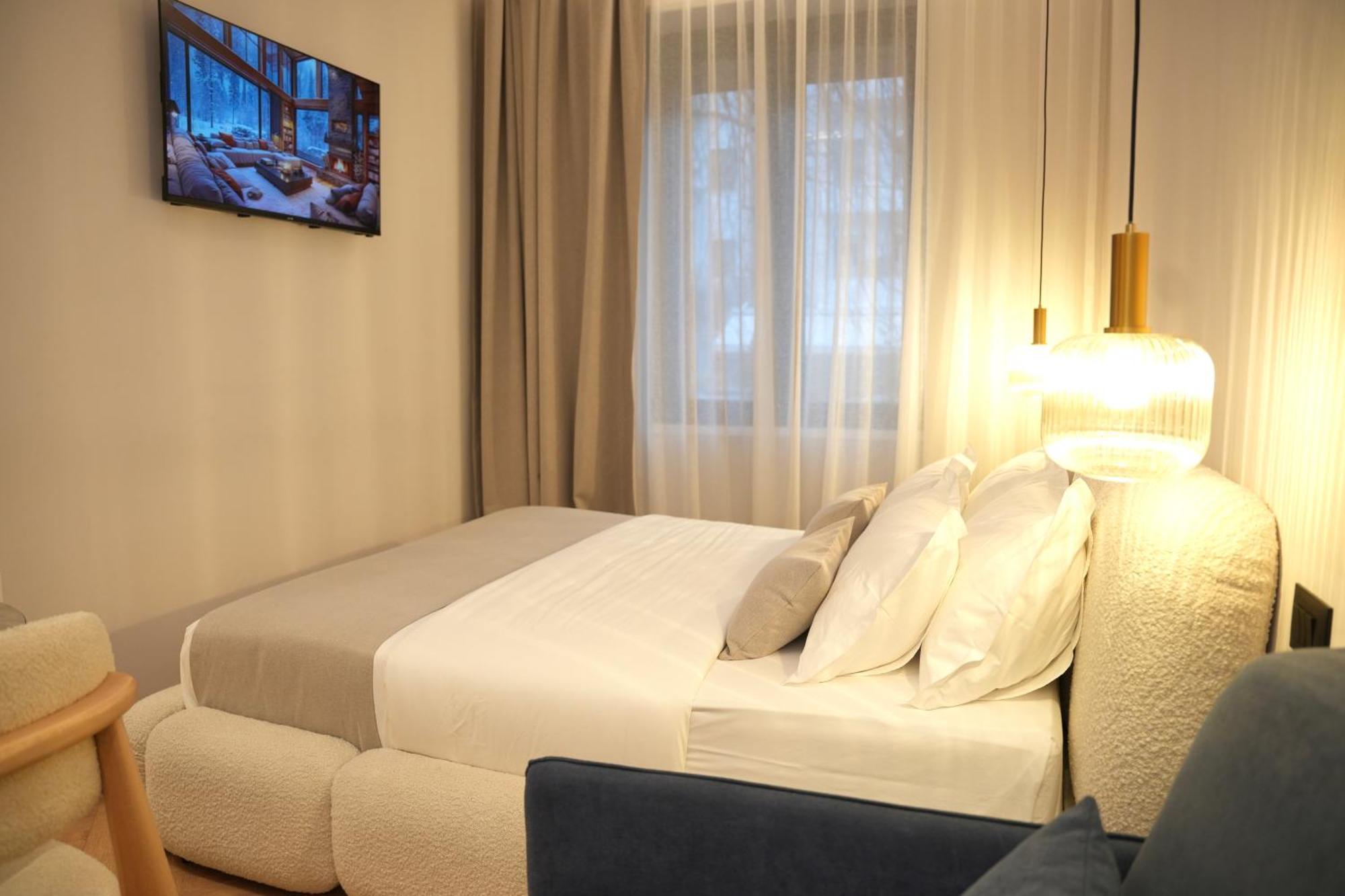 Nea Deluxe Apart-Hotel Tiranë Ngoại thất bức ảnh