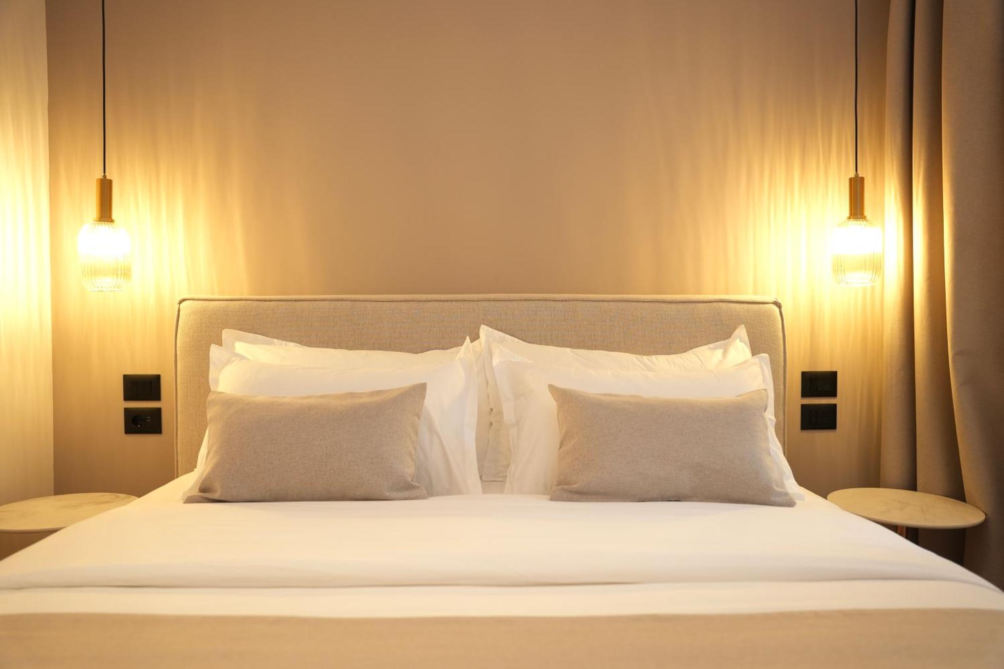 Nea Deluxe Apart-Hotel Tiranë Ngoại thất bức ảnh