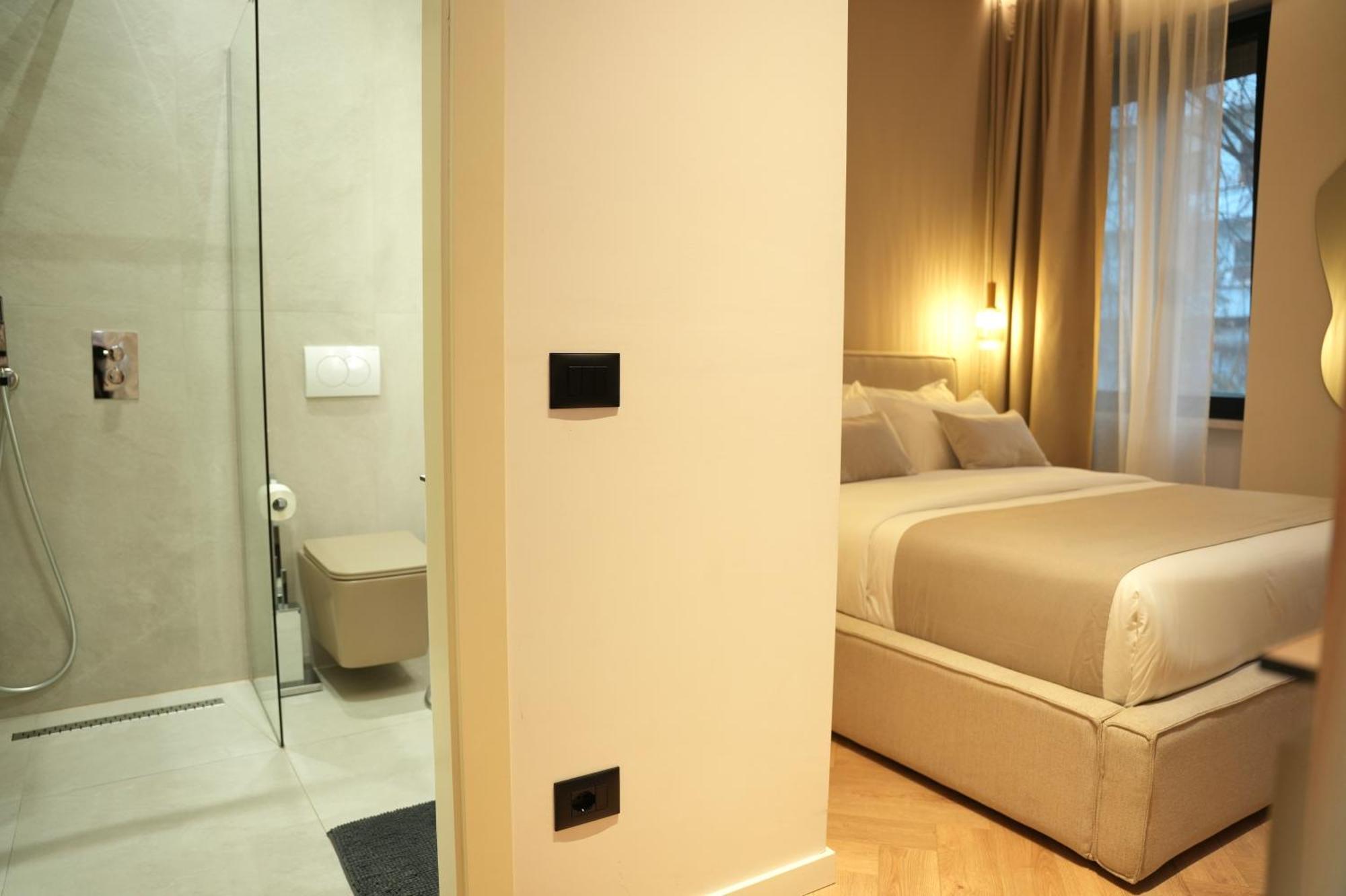 Nea Deluxe Apart-Hotel Tiranë Ngoại thất bức ảnh