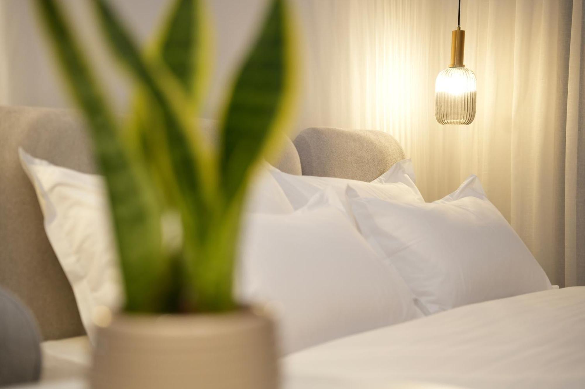 Nea Deluxe Apart-Hotel Tiranë Ngoại thất bức ảnh