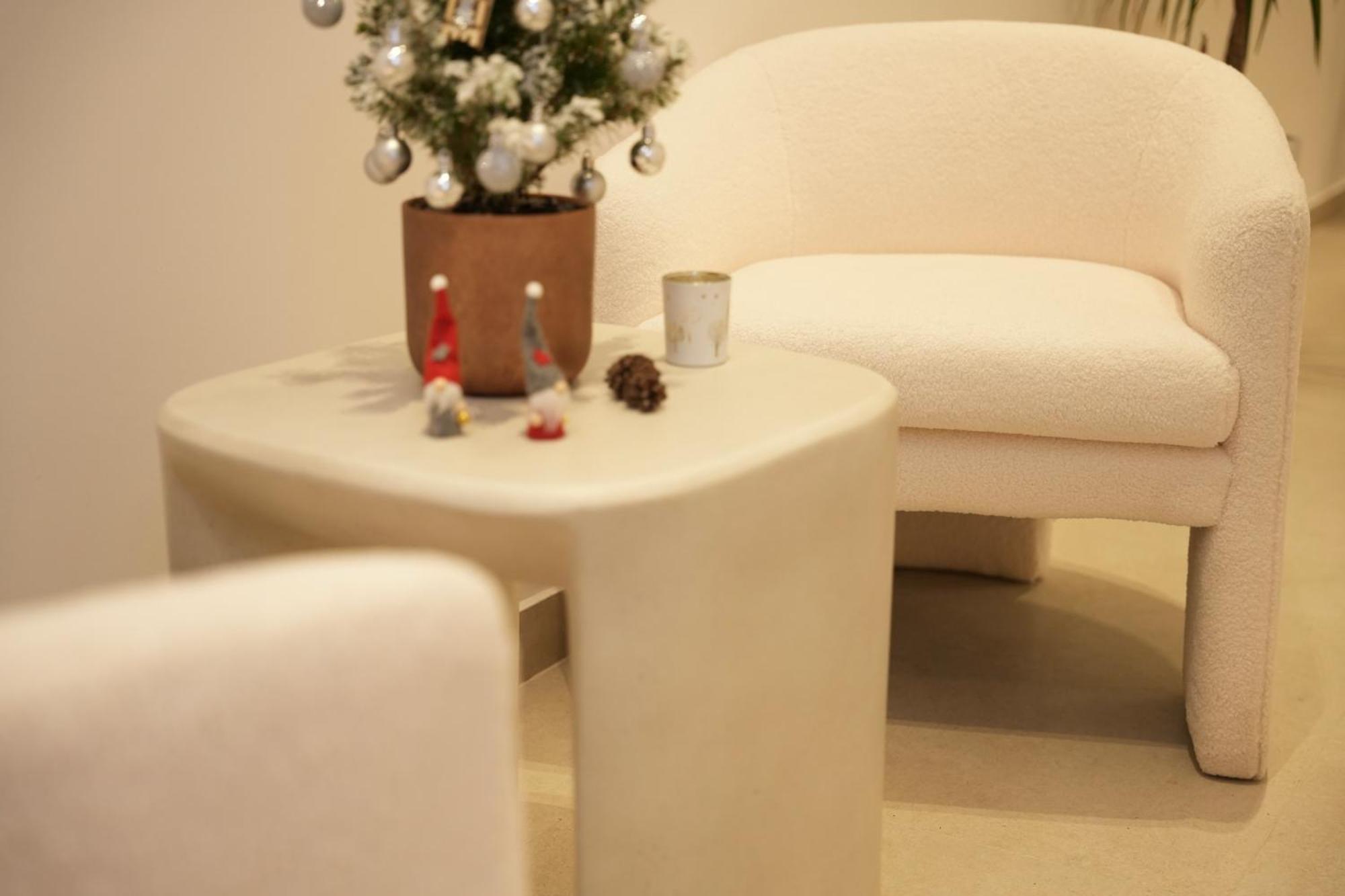 Nea Deluxe Apart-Hotel Tiranë Ngoại thất bức ảnh