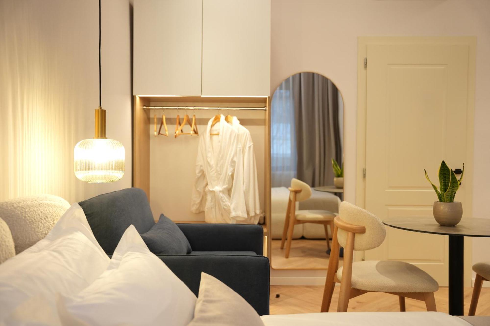 Nea Deluxe Apart-Hotel Tiranë Ngoại thất bức ảnh