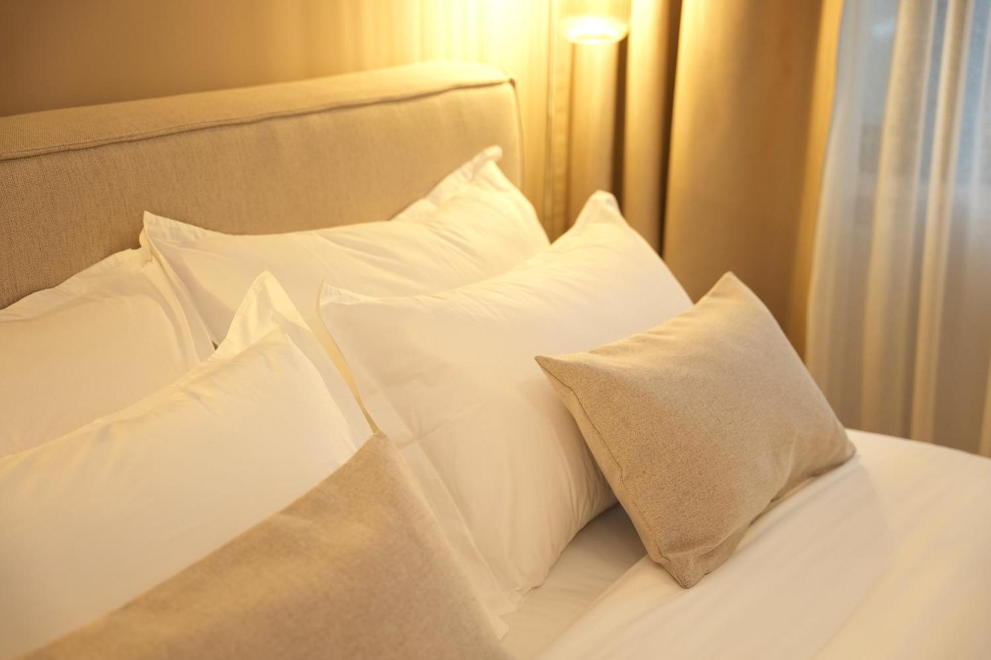 Nea Deluxe Apart-Hotel Tiranë Ngoại thất bức ảnh